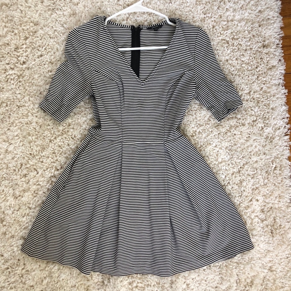 Guess dress